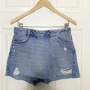 Zara Denim Mini Skort Asymmetrical Distressed Raw Hem Blue Light Wash Size XS